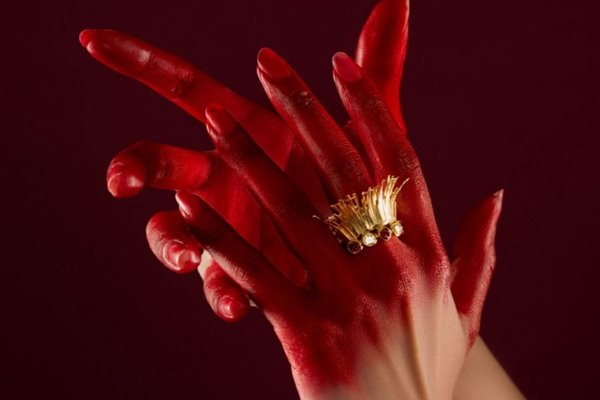 Mơ thấy bị chảy máu đánh con gì? Giải mã điềm báo và bộ số tài lộc 3