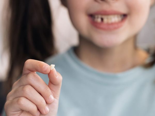 Nằm mơ thấy gãy răng báo hiệu điều Tốt hay Xấu? Giải mã con số may mắn 2 Nằm mơ thấy gãy răng báo hiệu điều Tốt hay Xấu? Giải mã con số may mắn 2