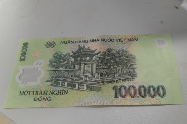 Nằm mơ thấy tiền 100k đánh con gì? Giải mã con số đẹp bí ẩn 3