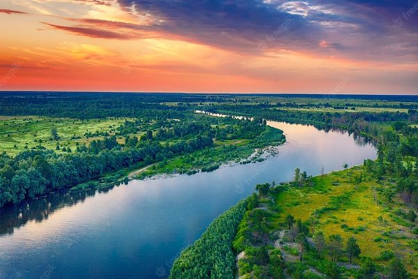 Nằm mơ thấy nước sông là điềm gì? Giải mã con số tài lộc sắp tới